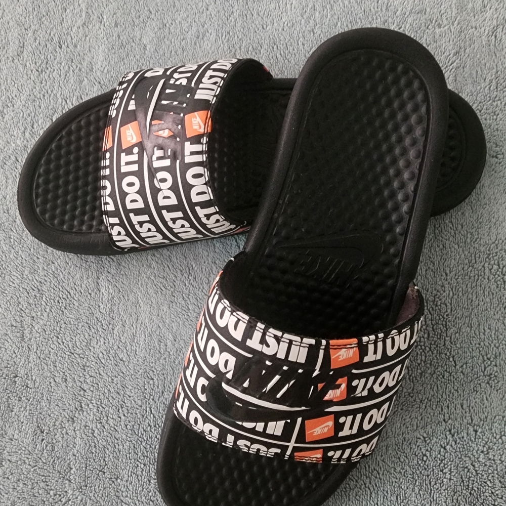 Nike Black Slide Sandals